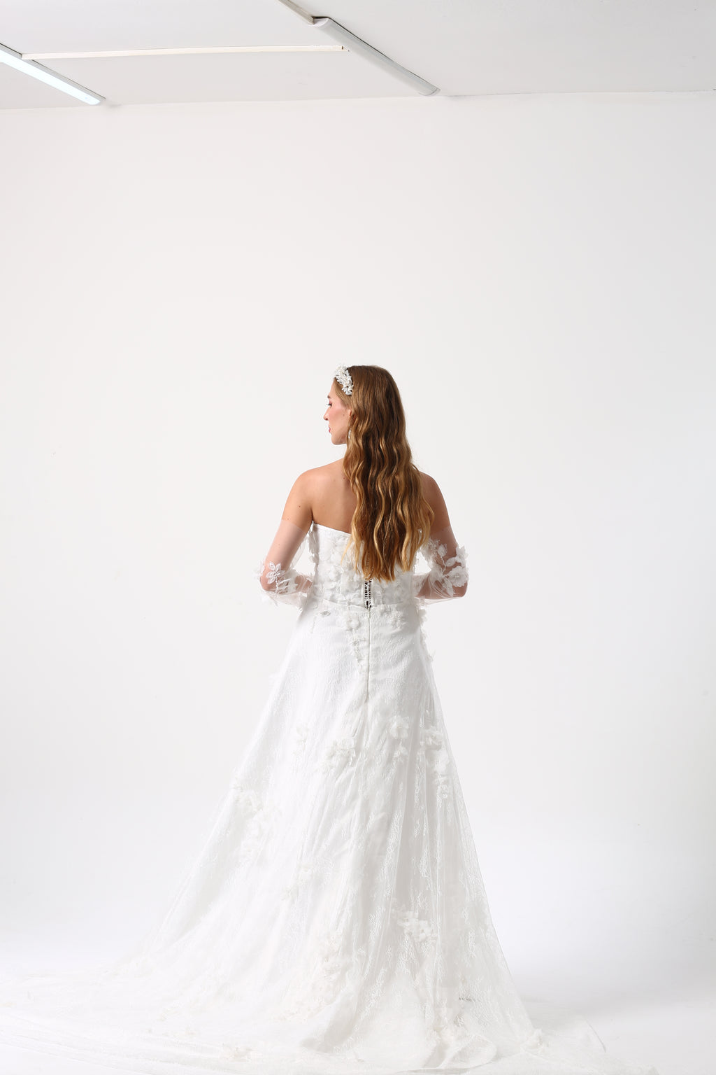 Romantik 3D Çiçek Aplikeli Helen Model Gelinlik